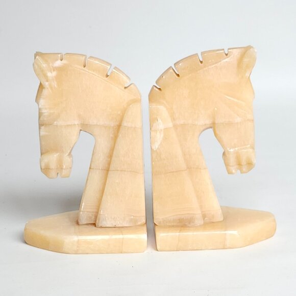 VINTAGE QUARTZ Horse Head Bookends PAIR Natural Stone CREAM Minimal Contemporary - Picture 2 of 4